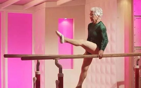 视频最多 面向专业或创意人士：Vimeo