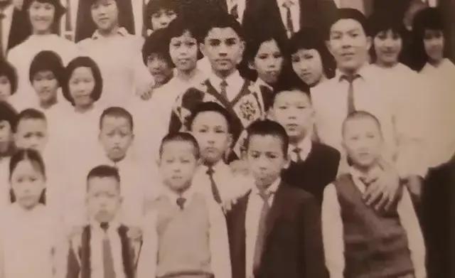 莉莉在线观看 我还没有学会回答这个问题