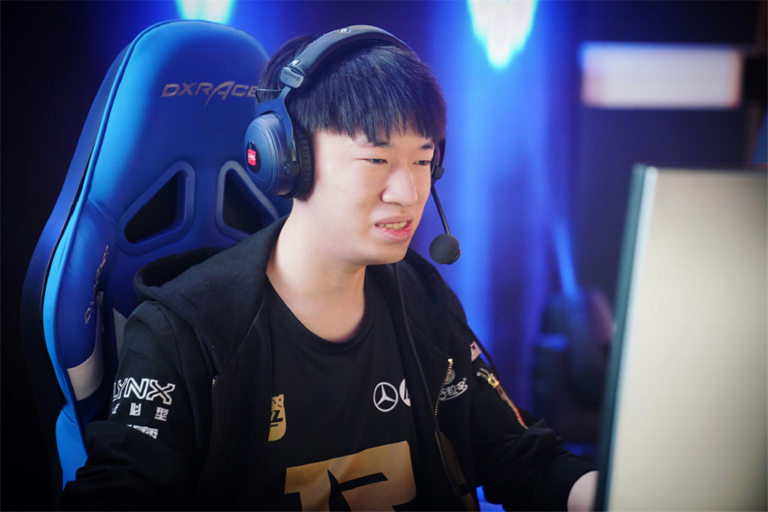 推特在线视频 大小:网页端上传上限为512MB