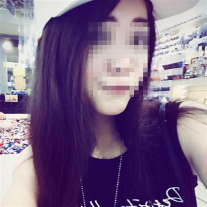 自缚被发现受到调教