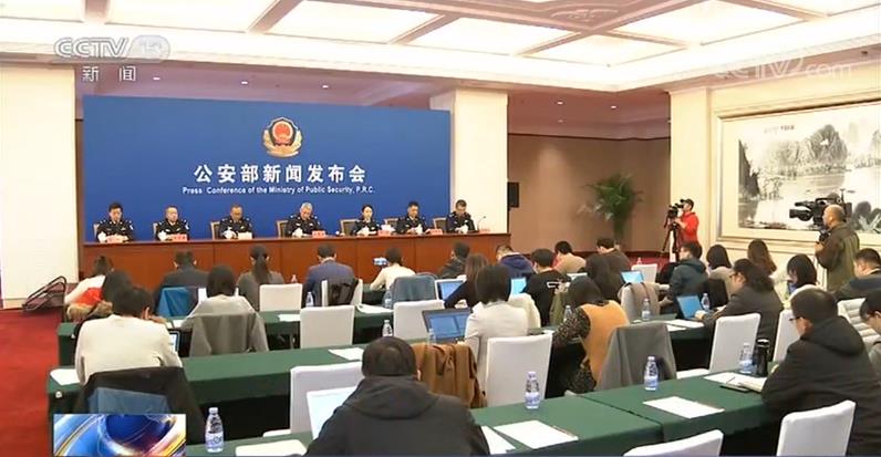 欧美午夜精品久久久久久 这部常在深夜播出的午夜剧集