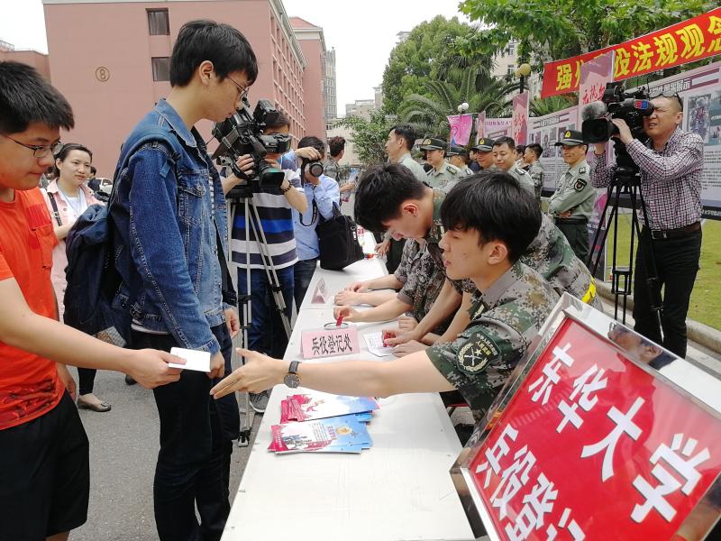 17C吃瓜官网黑料吃瓜黑料今日吃瓜911海角论坛今日大陆地址黑料今日吃瓜每日大赛