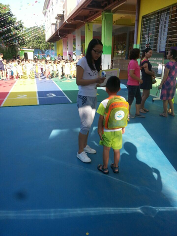 又黄又爽吃奶视频在线观看