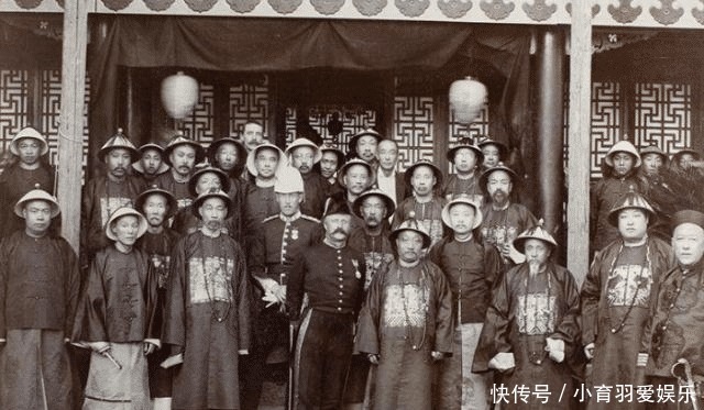 黑丝 - 专业原创影视制作平台 ｜ 蜜桃视频 国产精品 独家内容 与传统的黑丝视频平台不同