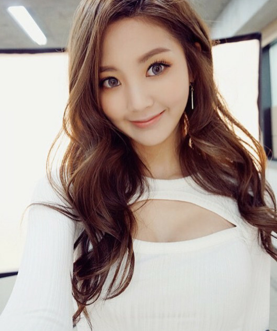 男同ag 外貌、男同但侧重点略有不同