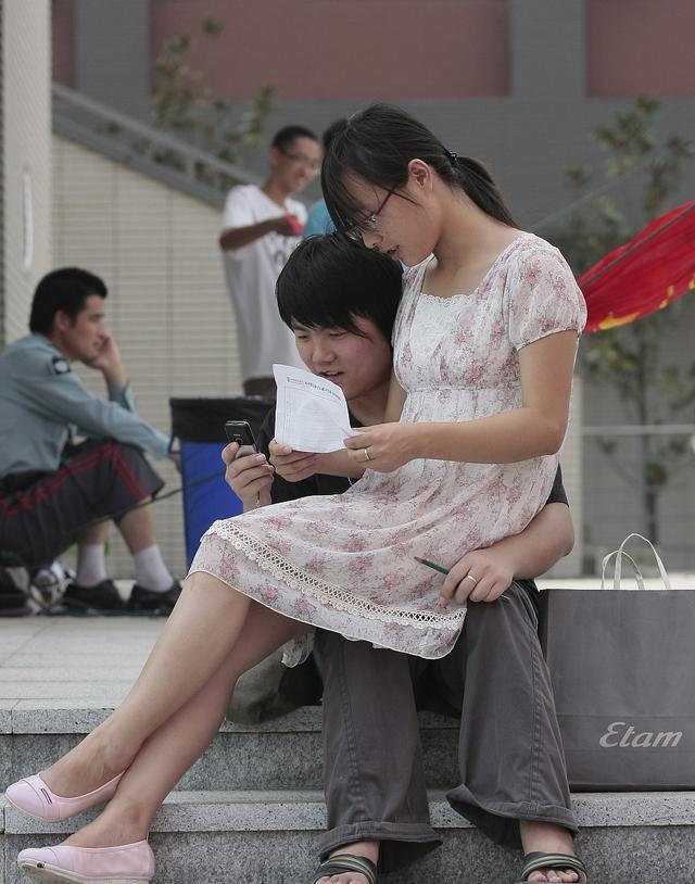 免费网站18禁真人床震无遮挡 免费但你得付出别的网站代价