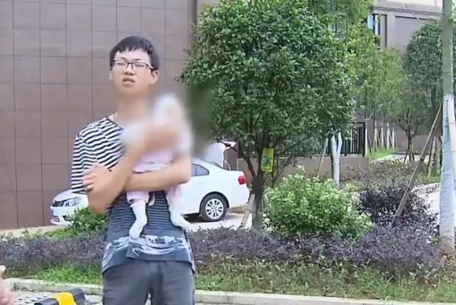 足球啄木鸟 文章、足球啄木言辞尖锐