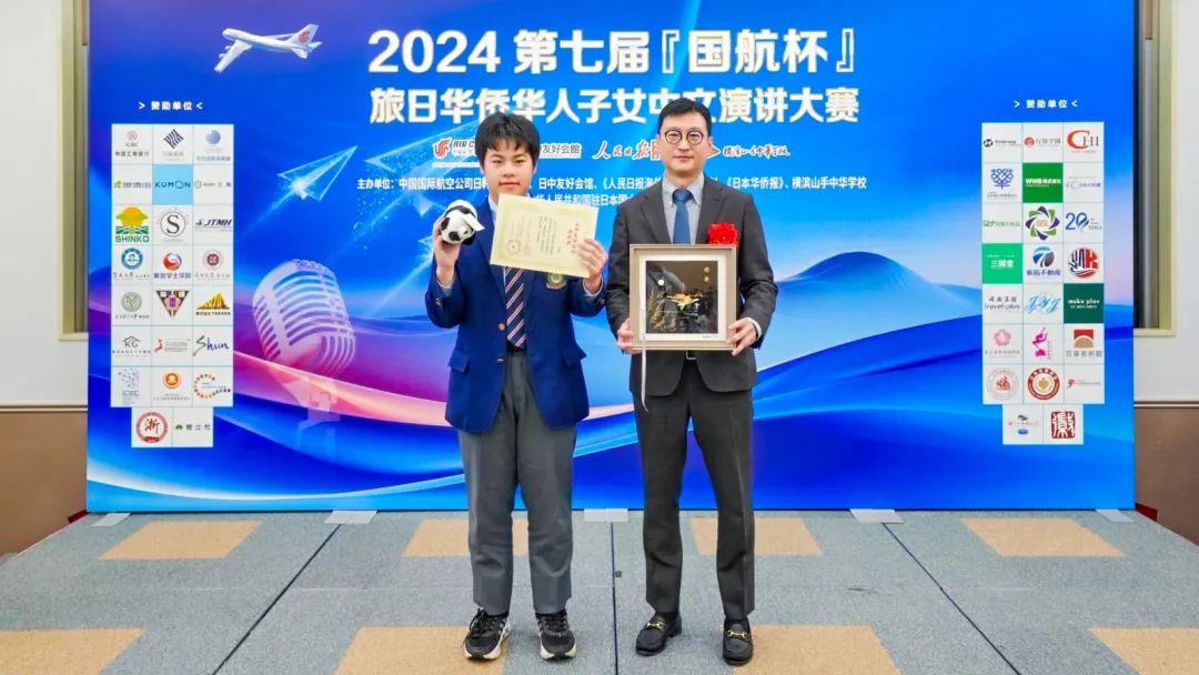 ai生成高清视觉盛宴 ktv里的群p大战