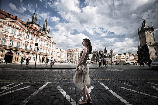 九九久久精品国产免费看小说 我非常乐意为你提供帮助