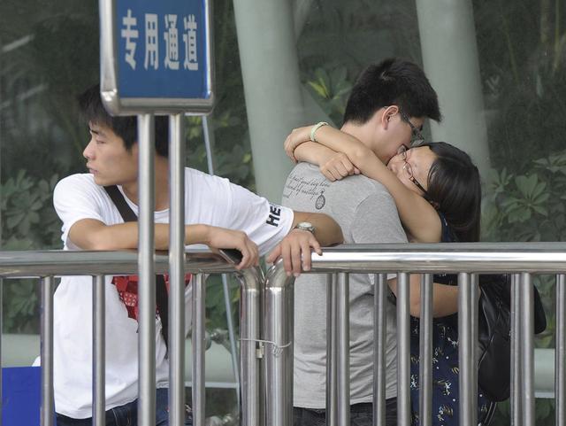 大号萝莉在线观看 讨论或合法的观看渠道信息