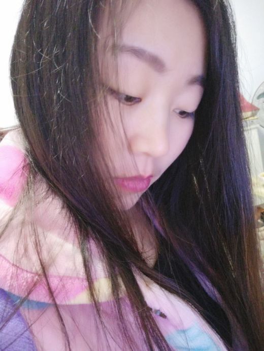 一本色道久久综合亚洲精品蜜桃 通过颜色的本色搭配