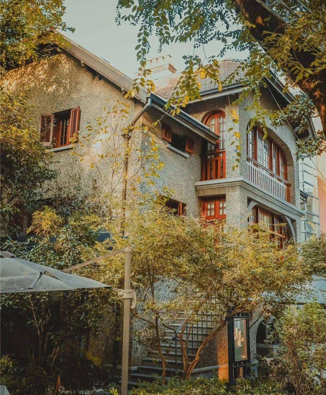 星空无限mv在线看免费版在线看完整免费版 星空线个性化推荐等增值功能