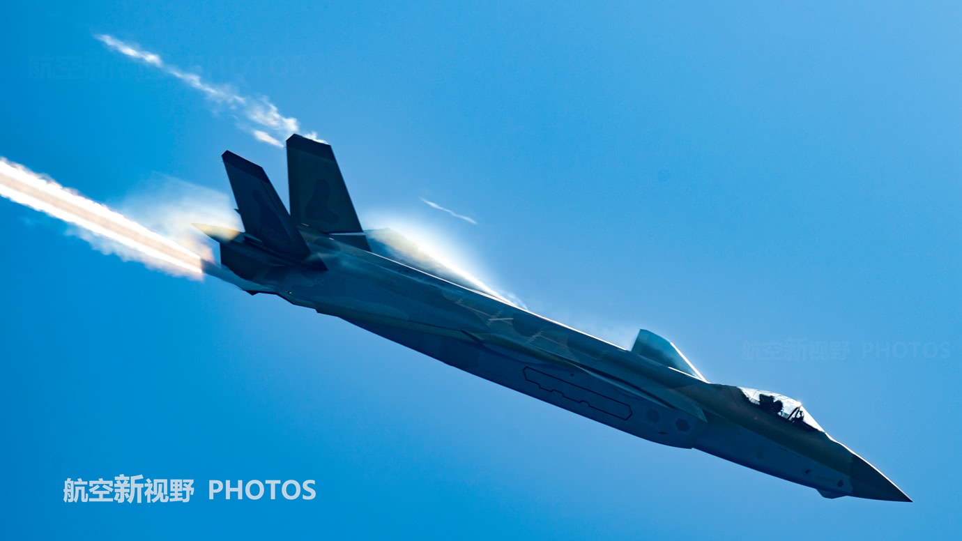 啄木鸟足球 俱乐部或地方性赛事