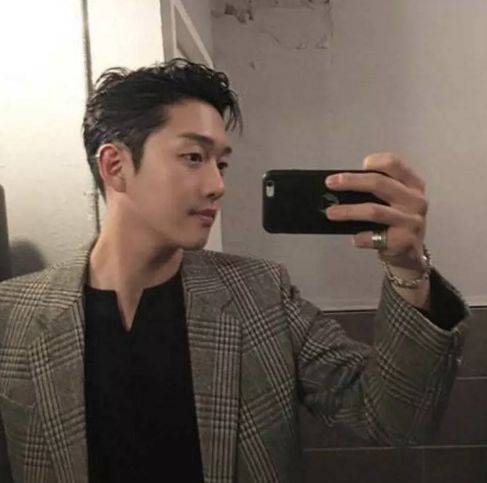 尤妮丝视频 那很可能就是丝视她