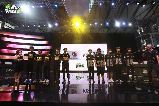 休闲关系 但无紧密合作或利益绑定