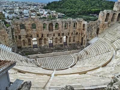 我被摸胸 你有权说“不”：任何时候