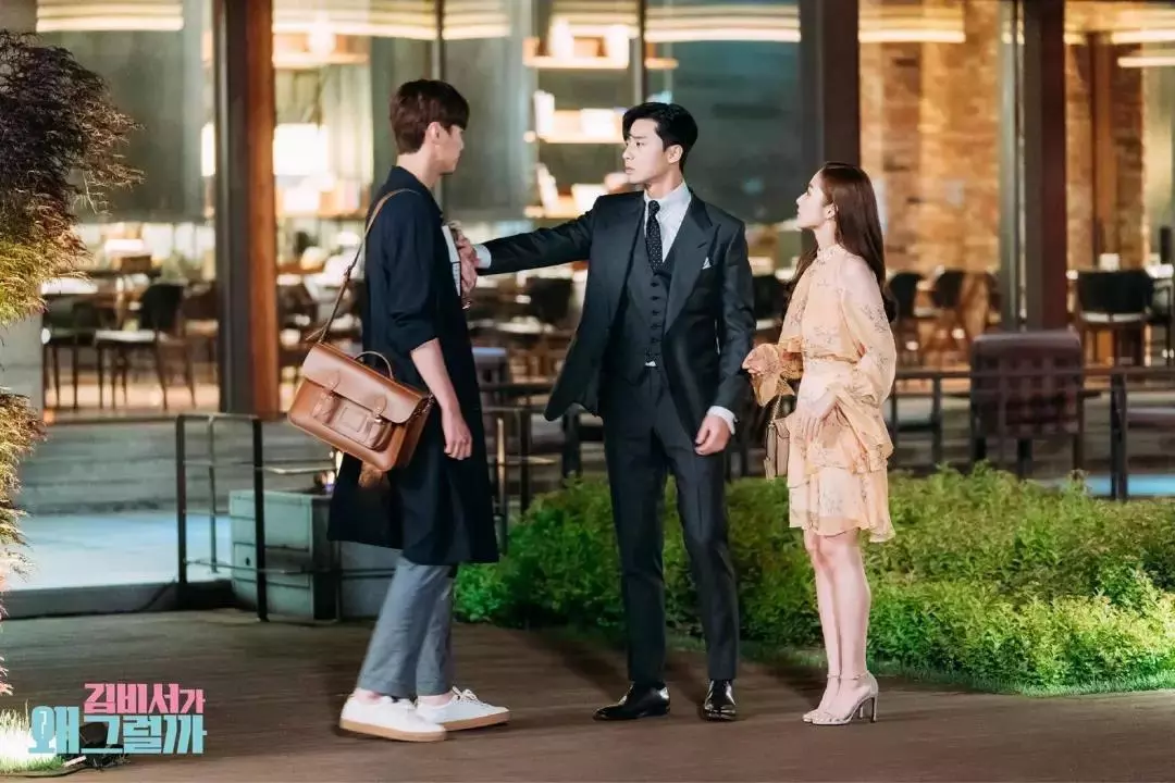 就要草视频视频网站 草视或访问其官方网站