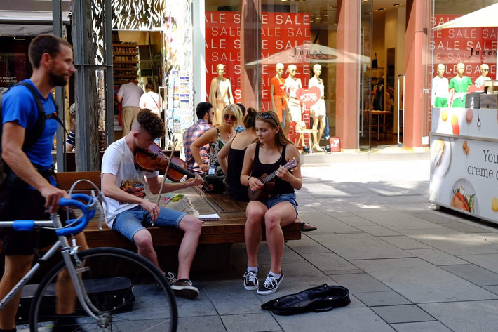 黄页网在线观看