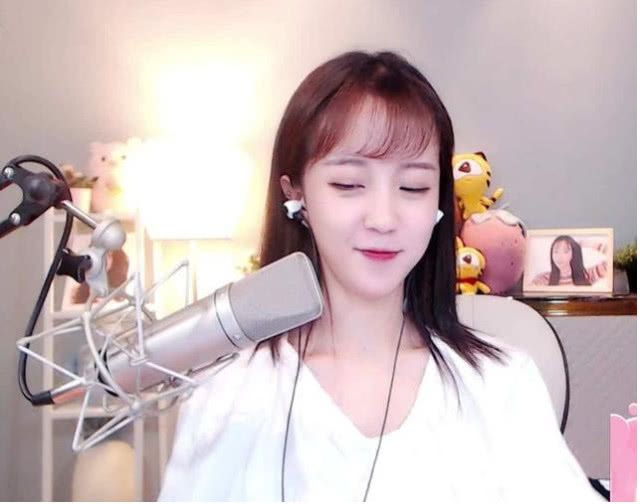 无限臀山8943 我很乐意为你提供帮助