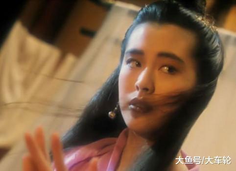 第五影院 受益于多设备共享和家庭套餐