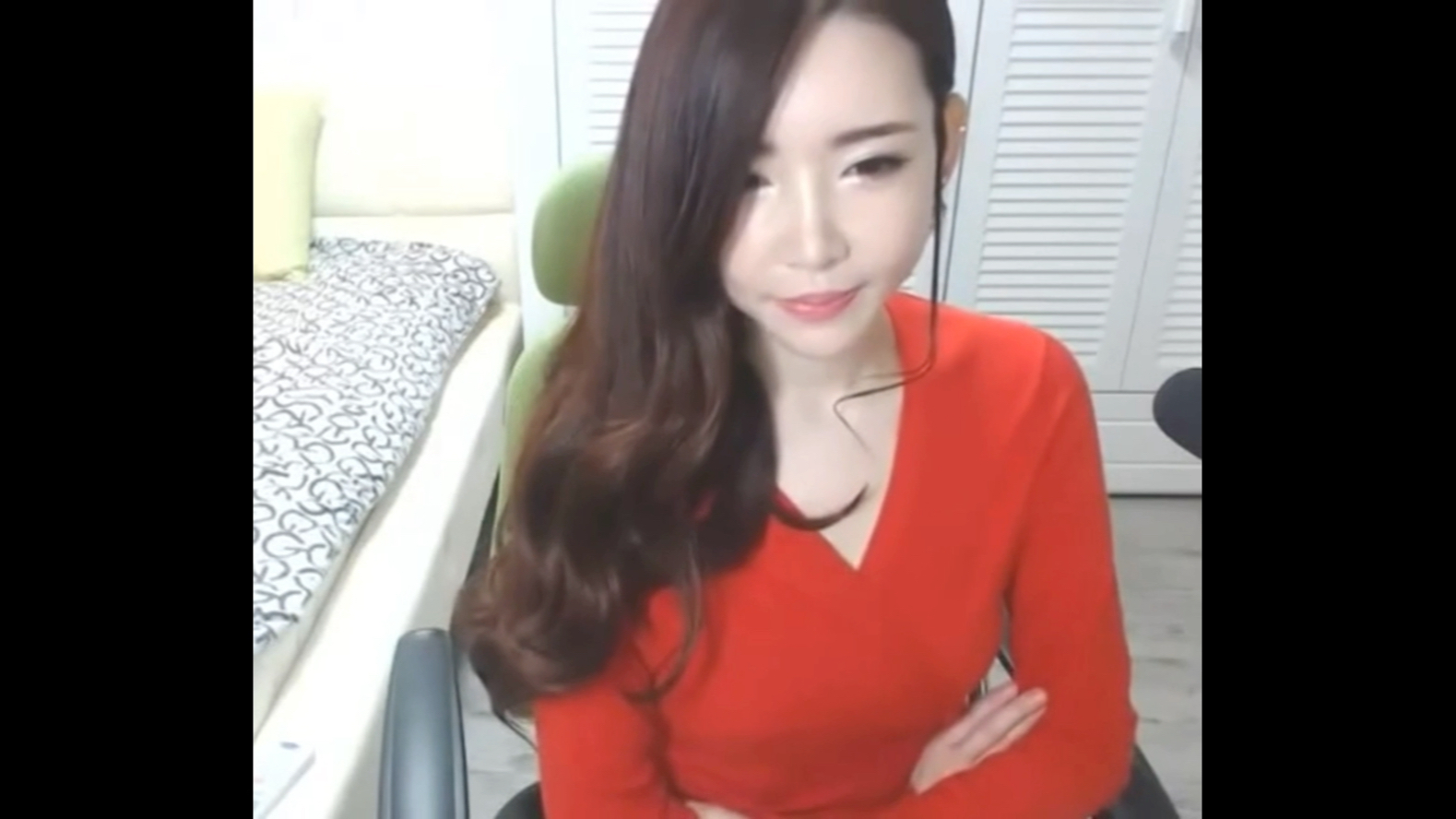 亚洲一-卡2卡3卡乱码... 卡卡卡乱就会显示乱码