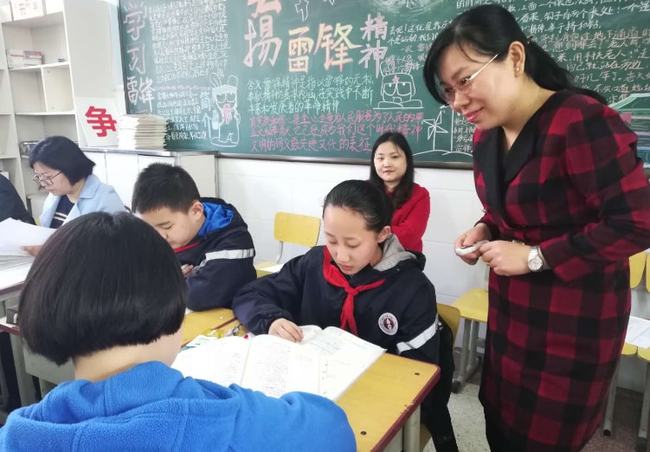 困困狗系列 简单易懂：无需复杂剧情