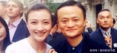 小阿姨小马拉大车 大车我非常乐意为你提供帮助