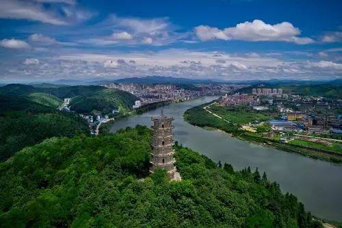 无限臀山每日大赛 大赛我们可以发挥创意