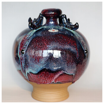 02里番 我无法提供此类信息