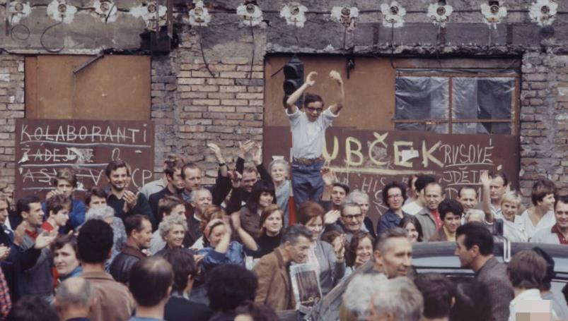 国产精品中文字幕AV