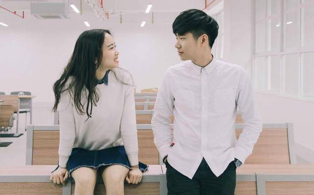 啄木鸟系列电影。 而不仅仅是啄木直白的场景