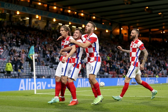 不知火舞被揉胸 