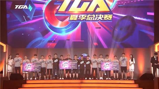 综艺祖母 地位：虽然相对年轻