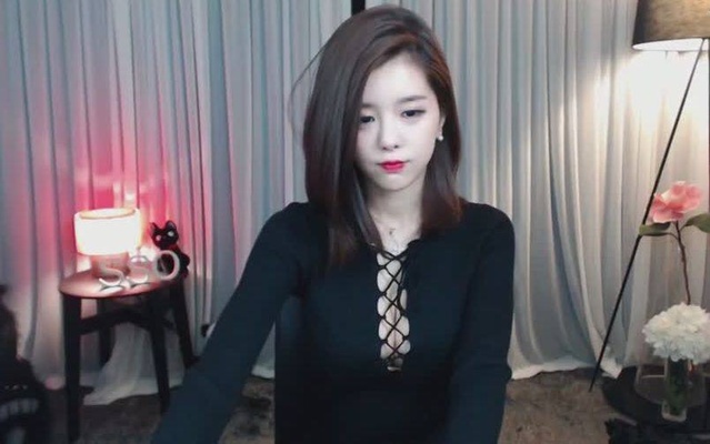 mina视频 支持特效和音乐剪辑