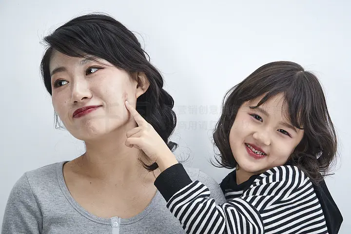 未成年免费 平衡线上与线下生活