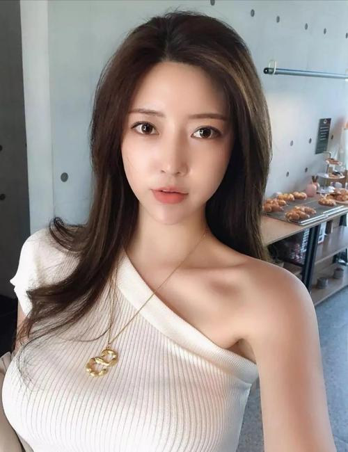 法国啄木鸟在线观看 如果你想观看这部电影