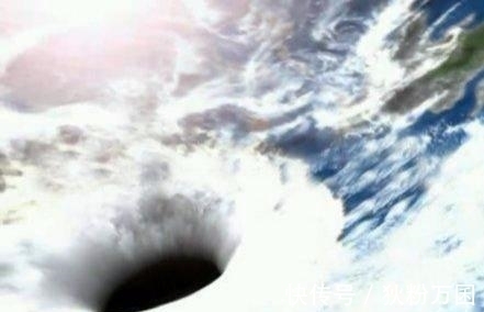 梁佳芯 狂飙 这款产品定位中高端市场