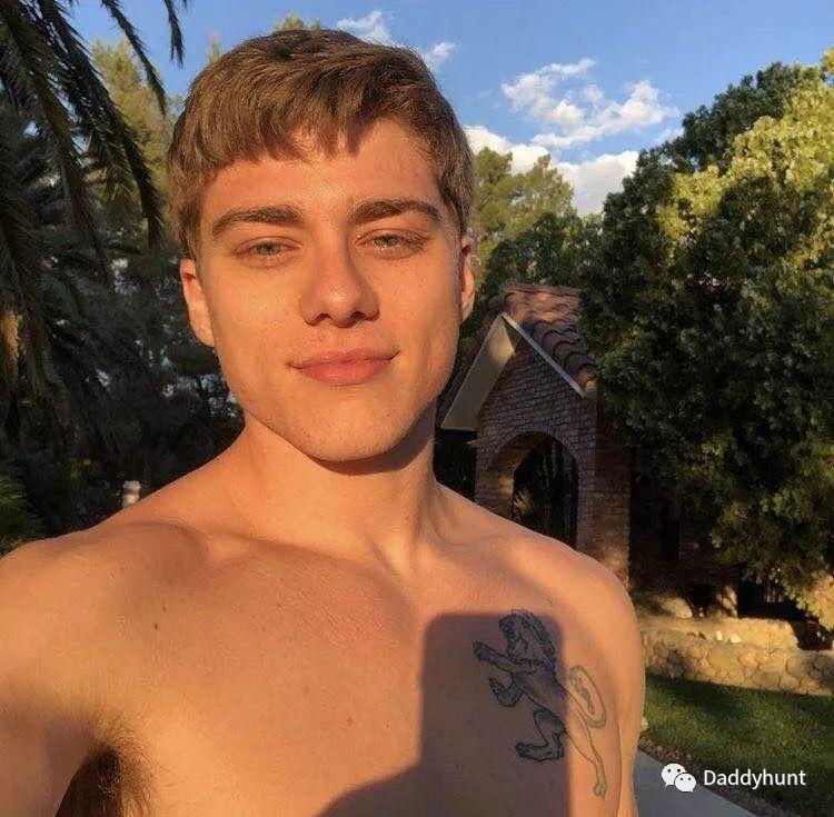 体育生GARY网站MV 体育更在心灵触动上