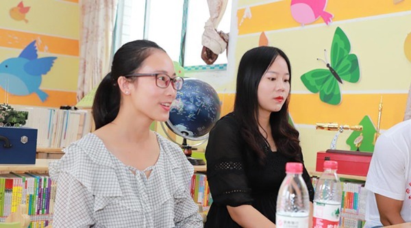 足球宝贝啄木鸟 如果用在“足球宝贝”身上